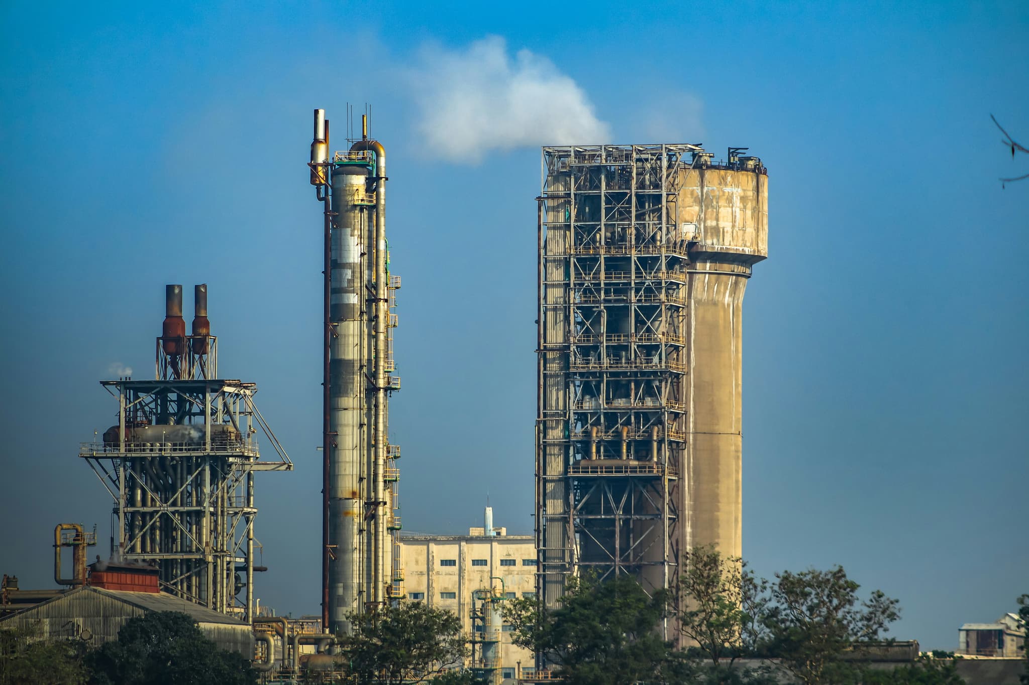 Urea at $359/MT and Falling: What Does the Post-Hormuz MOU Mean for the Nitrogen Market?